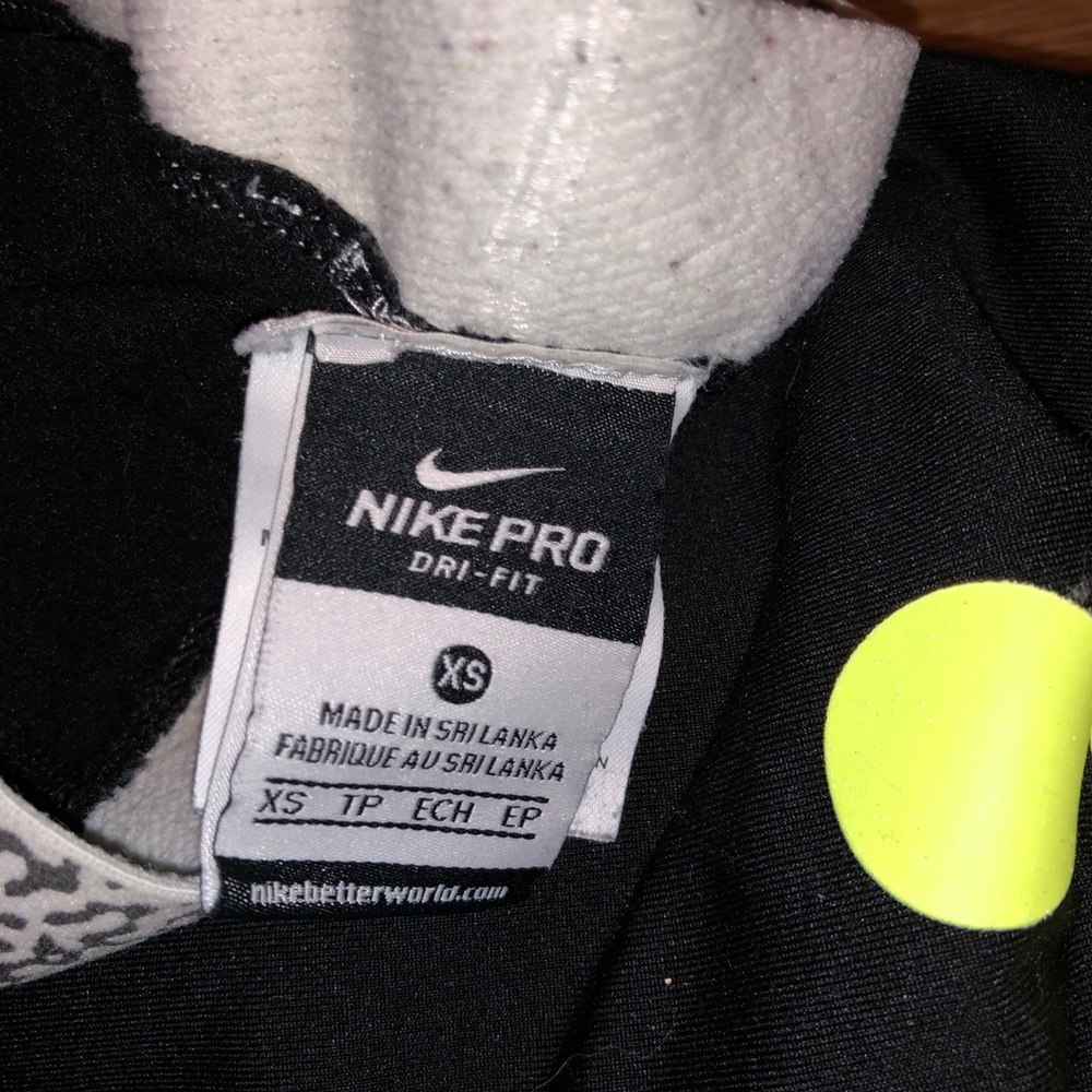 Nike dri fit leggings